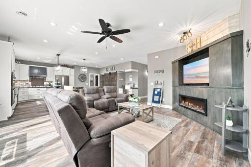 19135 Lake Volney Circle, Le Center, MN 56057