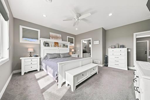 19135 Lake Volney Circle, Le Center, MN 56057