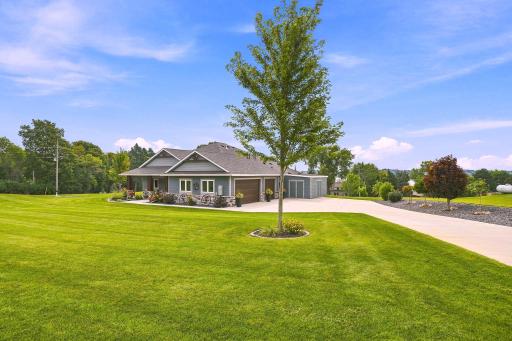 19135 Lake Volney Circle, Le Center, MN 56057