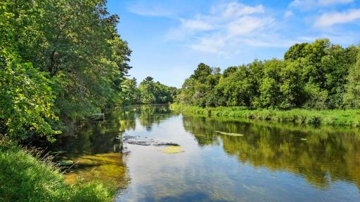 Next to the Apple River