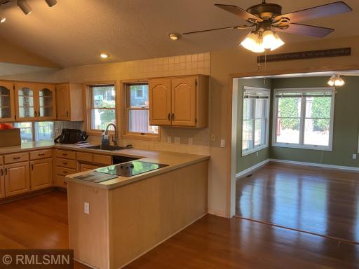 2145 14th Avenue E, North Saint Paul, MN 55109