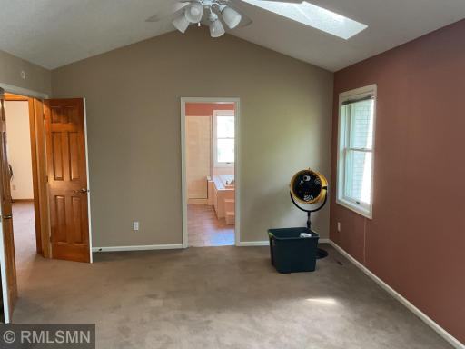 2145 14th Avenue E, North Saint Paul, MN 55109