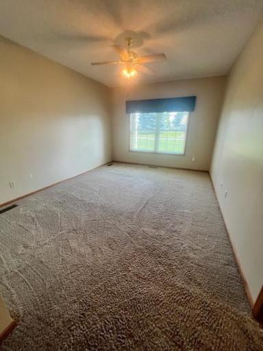 1905 Burr Oak Drive, B, Austin, MN 55912