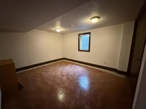 401 Pleasant Street, Lakefield, MN 56150