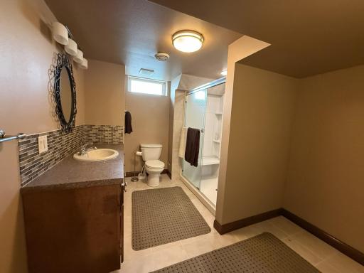 401 Pleasant Street, Lakefield, MN 56150