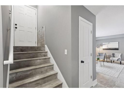 439 Arlington Avenue E, Saint Paul, MN 55130