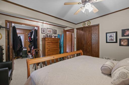 1690 Woodbury Road, Newport, MN 55055