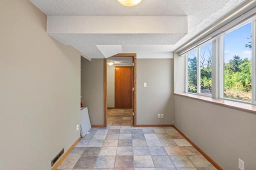 7146 Military Road, Woodbury, MN 55129
