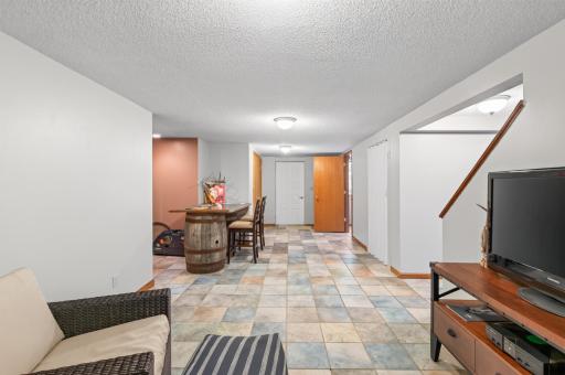 7146 Military Road, Woodbury, MN 55129