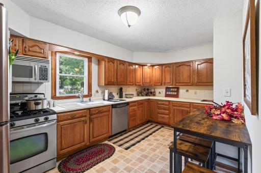 7146 Military Road, Woodbury, MN 55129