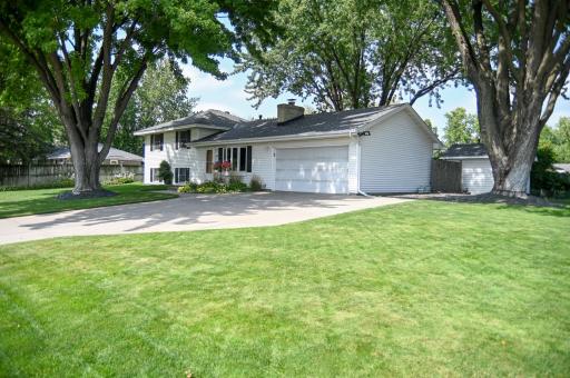 8486 88th Street S, Cottage Grove, MN 55016
