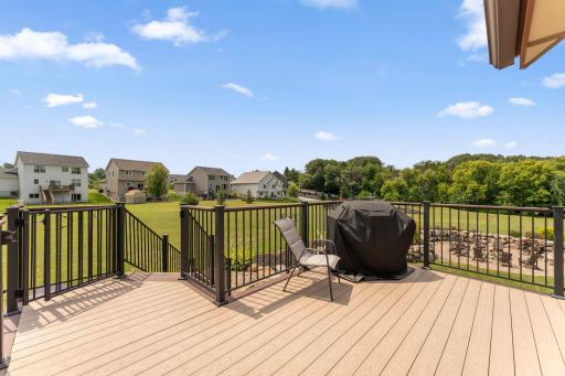 2400 Jennifer Lane, Shakopee, MN 55379