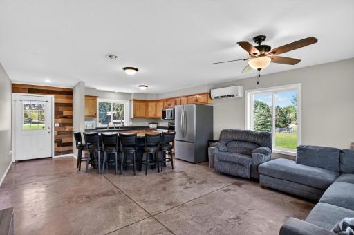1378 W Latoka Drive SW, Alexandria, MN 56308