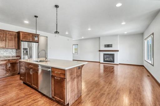Kitchen1_8.JPG