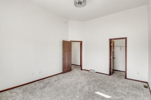 Upstairs Bedroom2_2.JPG