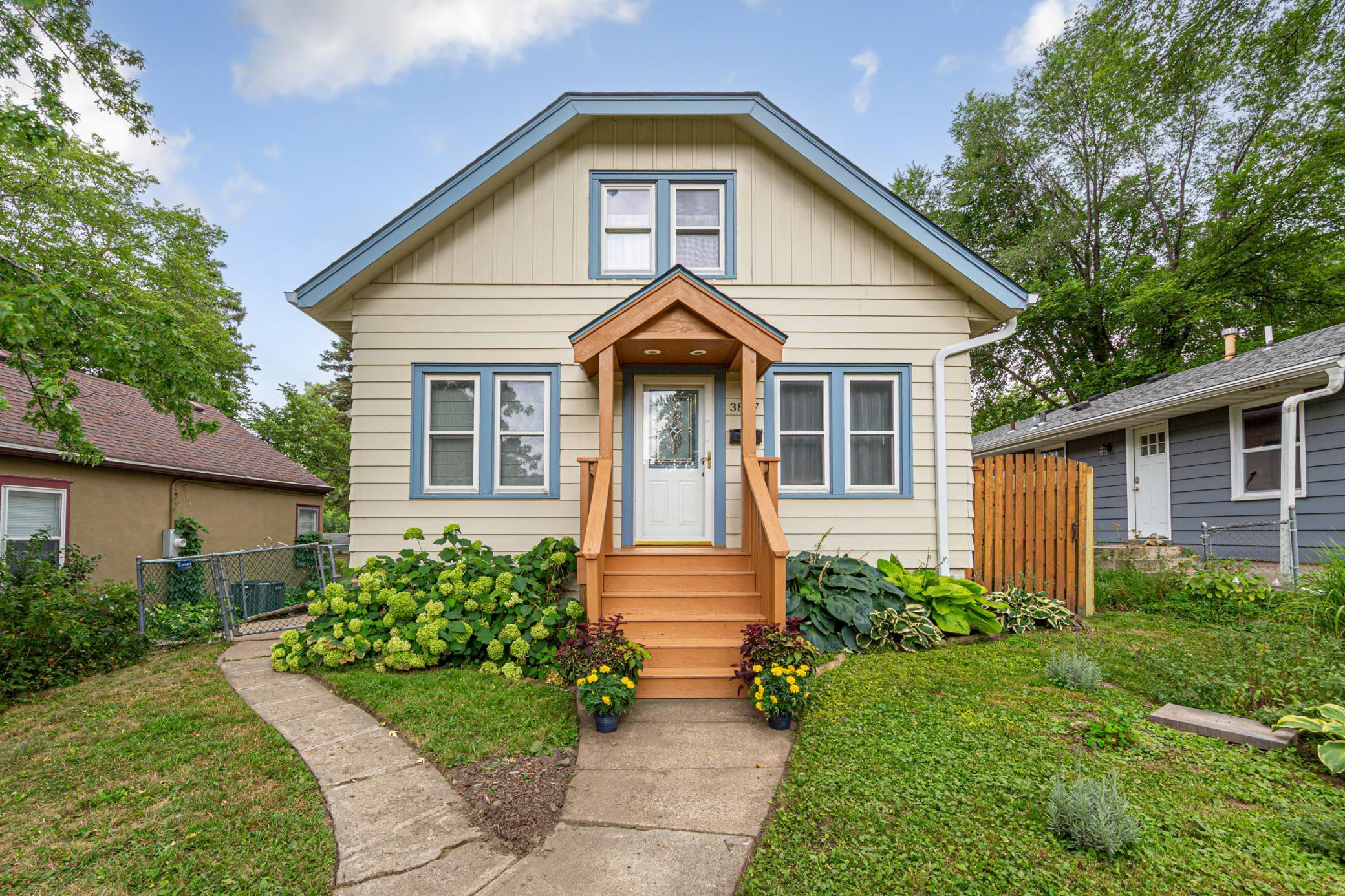 Welcome home to 3807 27th Avenue N. Robbinsdale