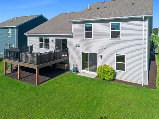 69-web-or-mls-1907 Meridian Curve-290.jpg