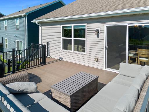 60-web-or-mls-1907 Meridian Curve-293.jpg