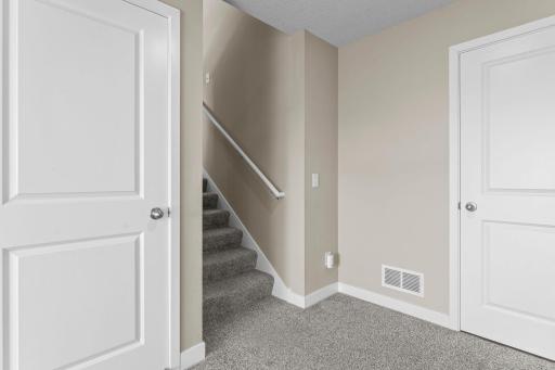 45-web-or-mls-1907 Meridian Curve-198.jpg