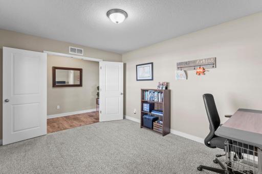 18-web-or-mls-1907 Meridian Curve-73.jpg