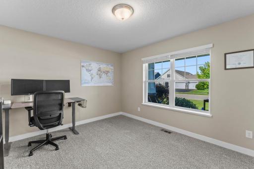 17-web-or-mls-1907 Meridian Curve-68.jpg