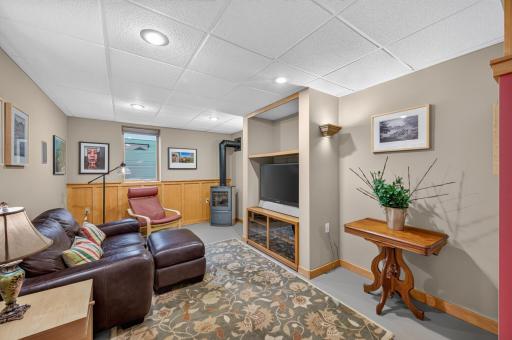 10243 100th Avenue N, Maple Grove, MN 55369