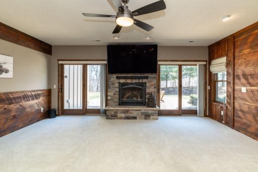 W11012 460th Avenue, Prescott, WI 54021