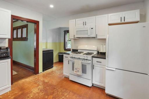 Spacious kitchen
