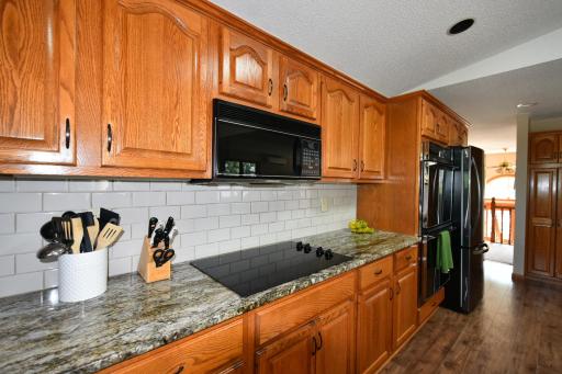 built-in flat top & subway tile backsplash