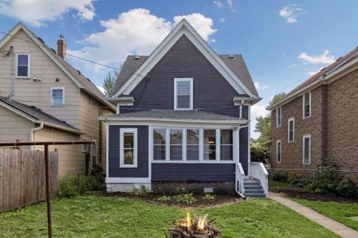 622 Jackson Street NE