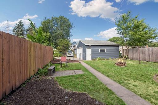 622 Jackson Street NE