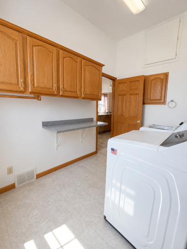 205 1st Street N, Fairmount, ND 58030