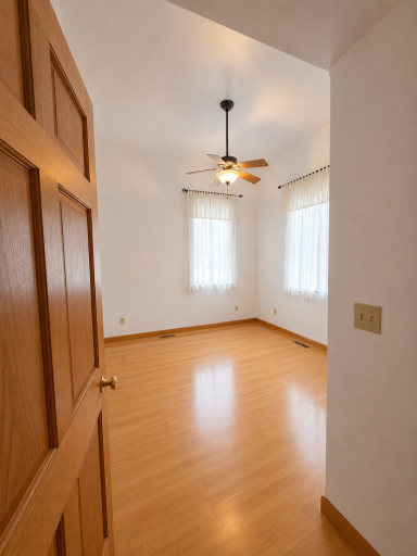 205 1st Street N, Fairmount, ND 58030