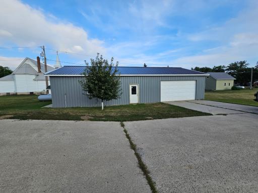 205 1st Street N, Fairmount, ND 58030
