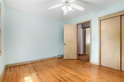 3407 cleveland st ne - Web Quality - 025 - 21 Bedroom.jpg