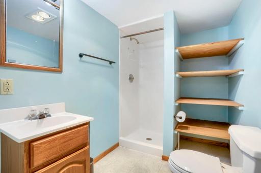 3407 cleveland st ne - Web Quality - 027 - 23 Bathroom.jpg