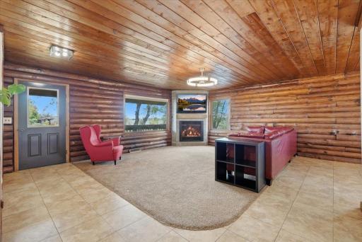 Spacious entry with open concept into living and dining spaces