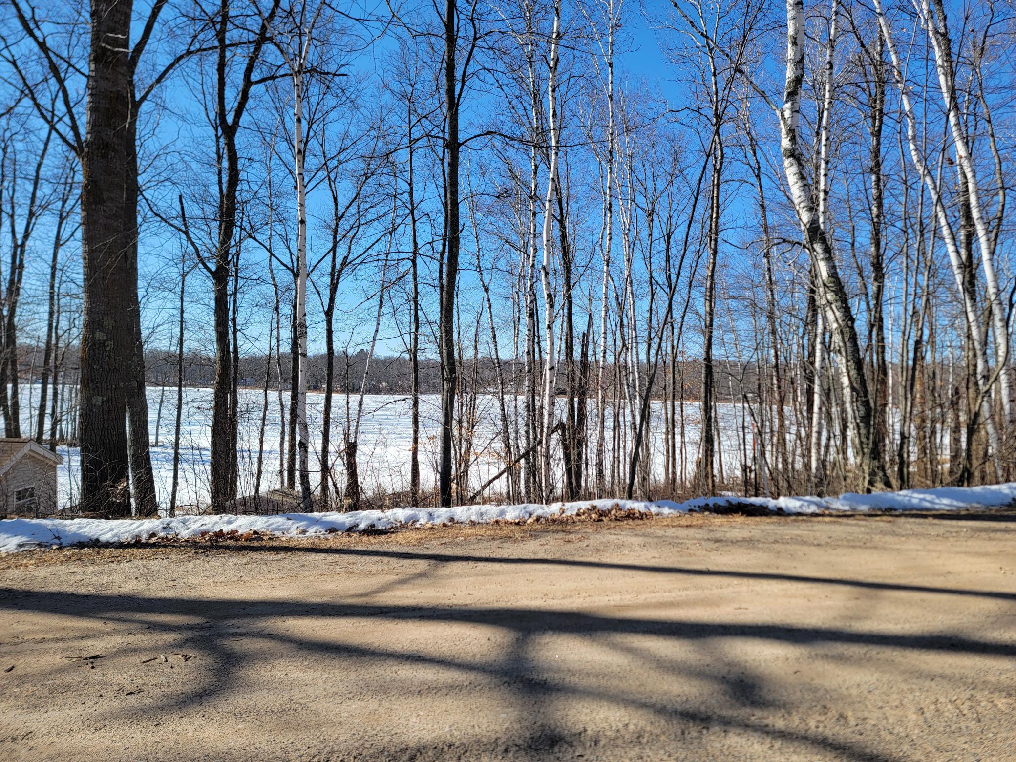 Facing toward Deer Lake across the street.