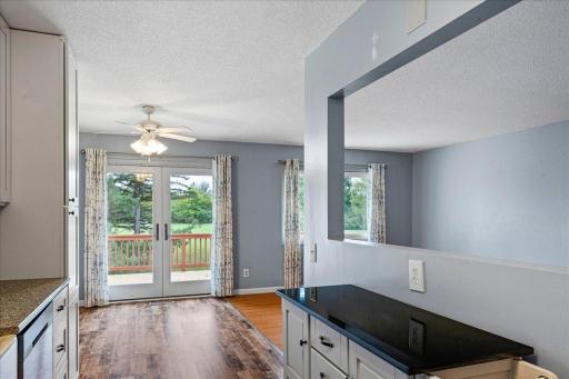 18-12272 17th Ave-15.jpg