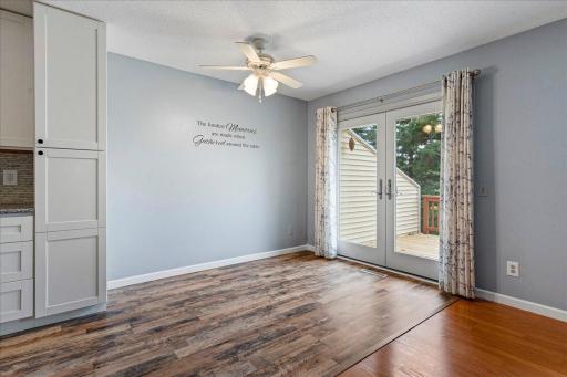 16-12272 17th Ave-8.jpg