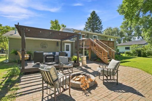 543 Crescent Drive, Thompson, ND 58278