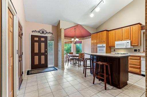 5968 Bren Circle, Minnetonka, MN 55343