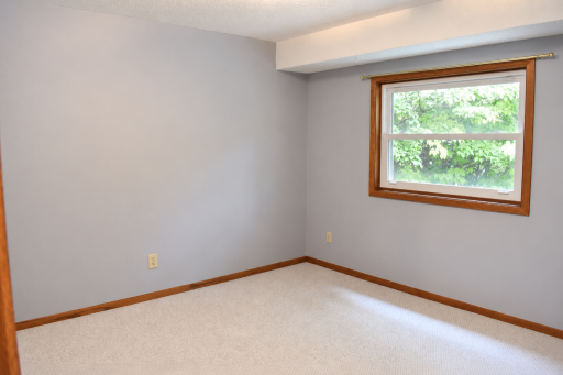 13612 86th Avenue N, Maple Grove, MN 55369