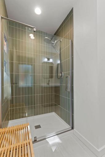 38-web-or-mls-20264 180th Ct-313.jpg