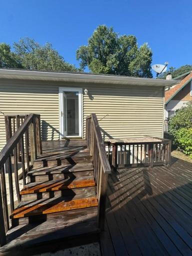 420 14th Avenue S, Fargo, ND 58103