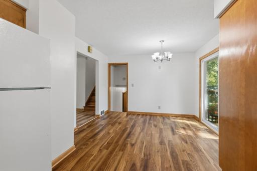 1300 Lakeview Avenue, Mendota Heights, MN 55120