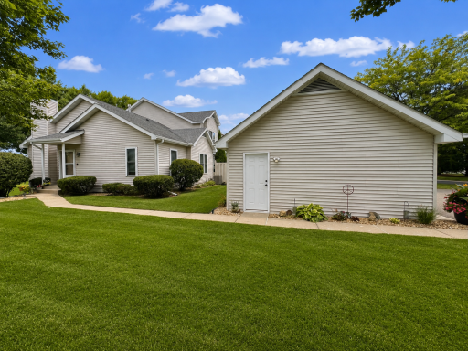 10295 Ext Side and Walkway.png