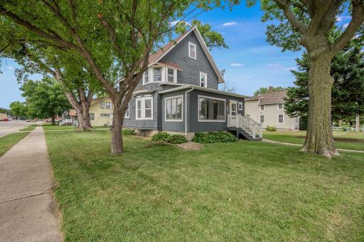 203 N Galbraith Street, Blue Earth, MN 56013