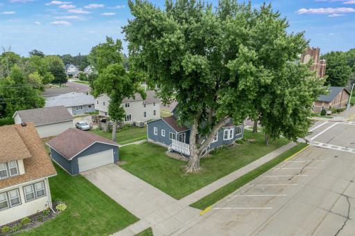 203 N Galbraith Street, Blue Earth, MN 56013