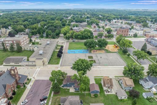 203 N Galbraith Street, Blue Earth, MN 56013